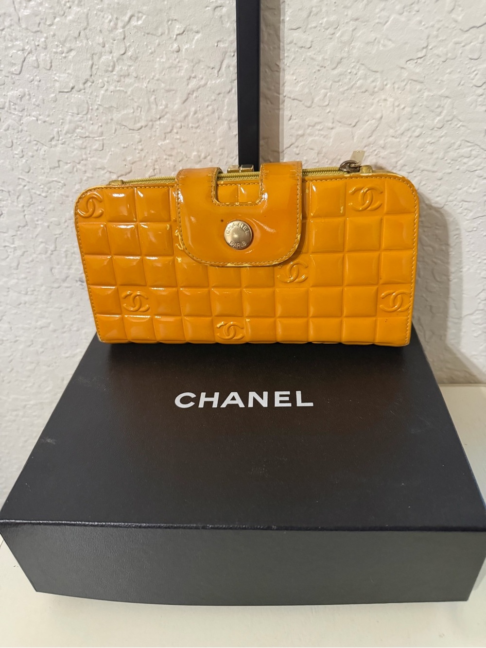 CHANEL Patent Quilted Wallet in Vibrant Yellow-Orange